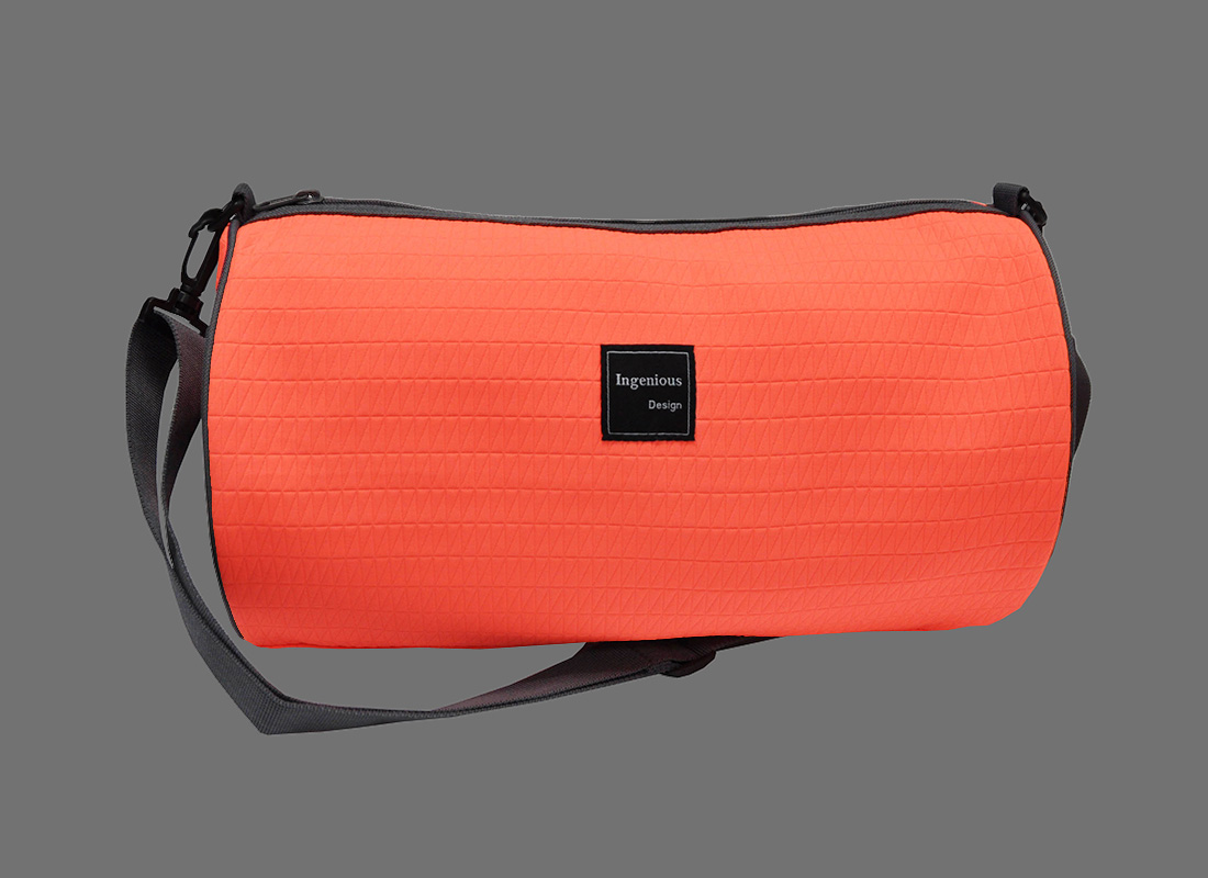 Neon duffle bag in Neon Orange front