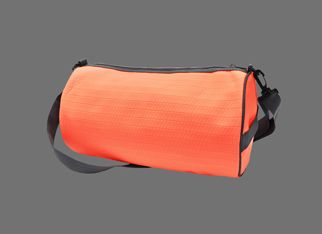 Neon duffle bag in Neon Orange back