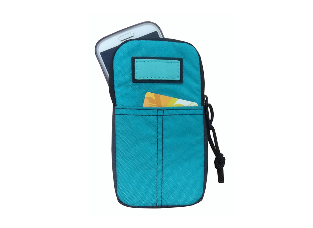 Cellphone pouch in blue