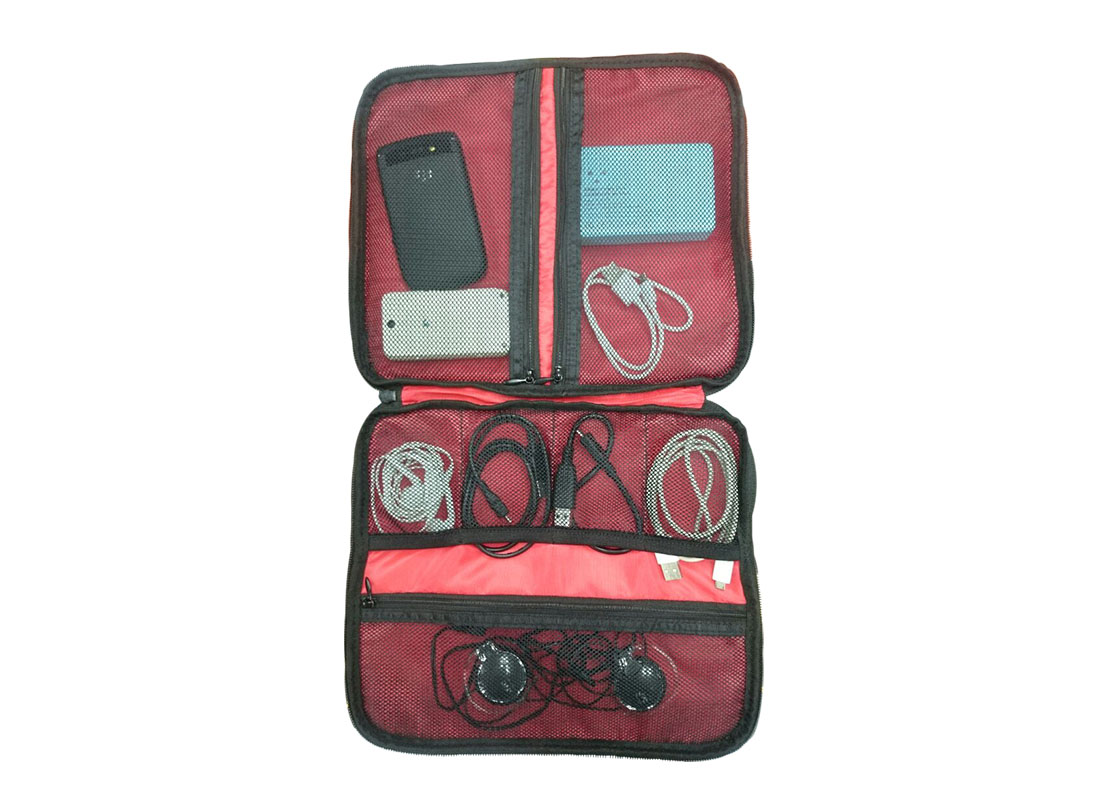 Accessories Travel bag in red open