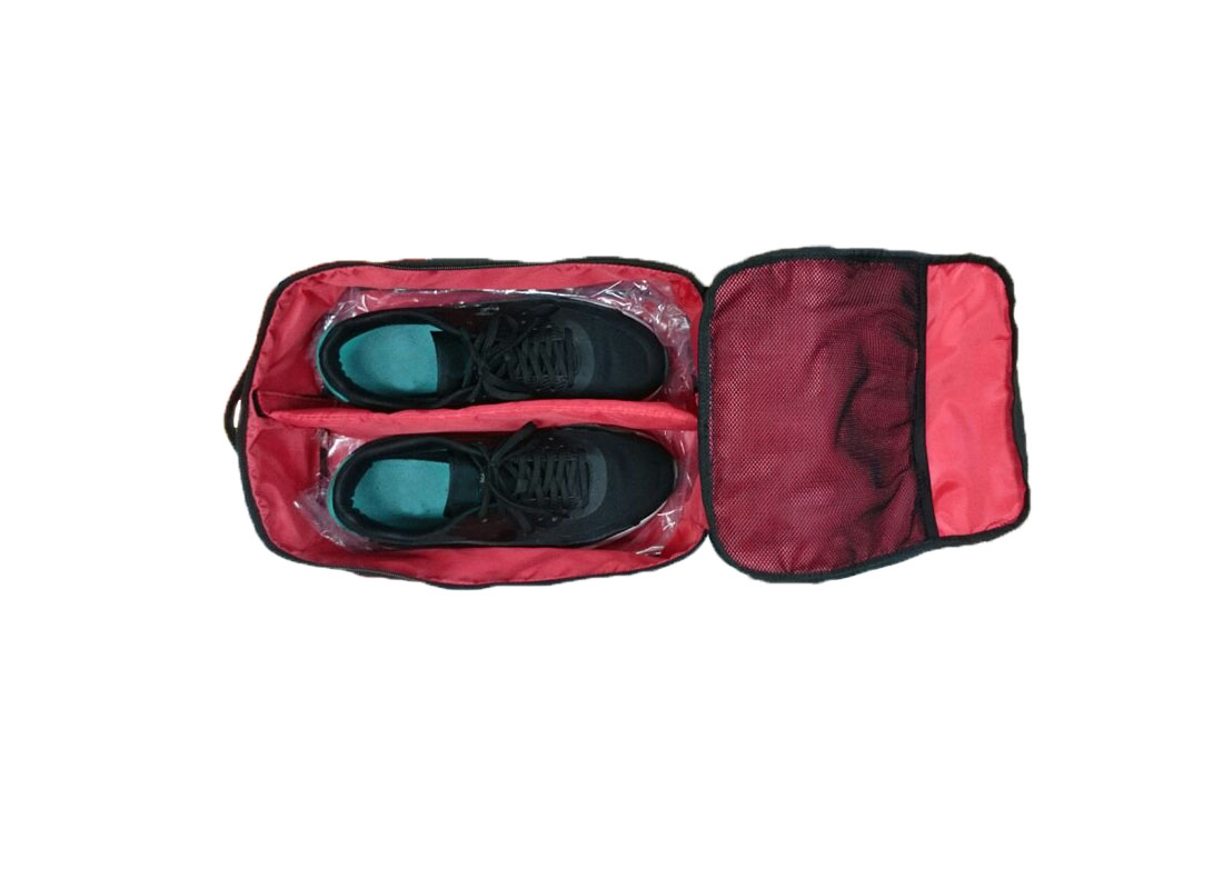 Travel Shoe Bag in Red Open