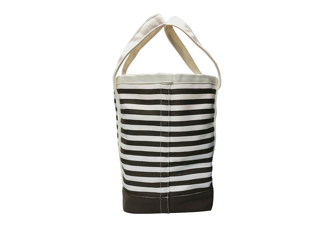 stripes tote bag R side