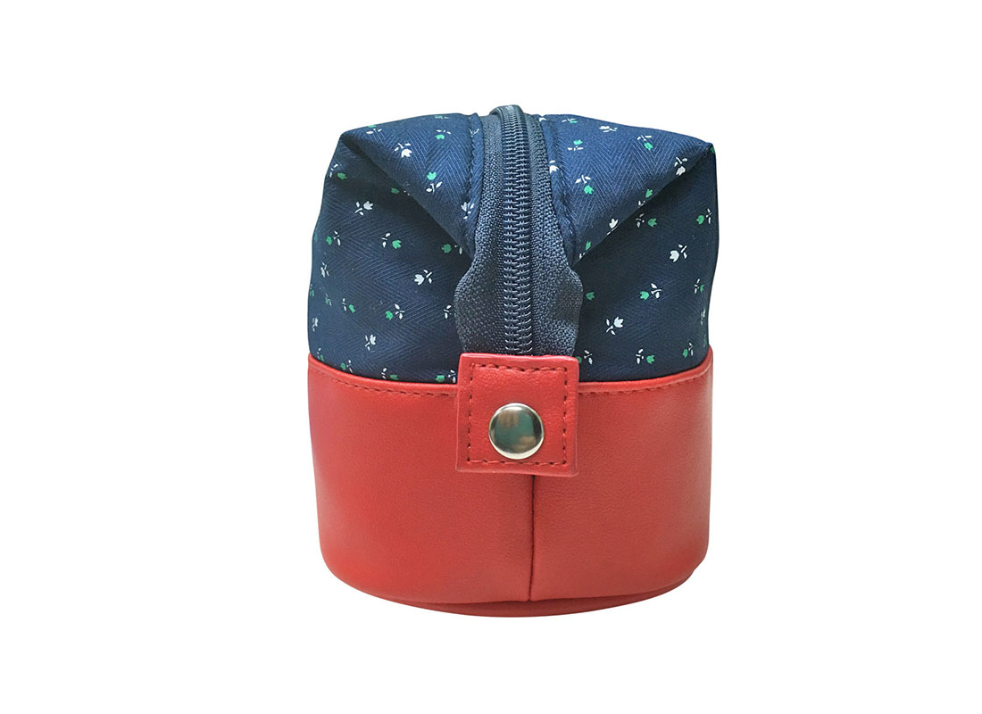 Large Floral Cosmetic Bag side