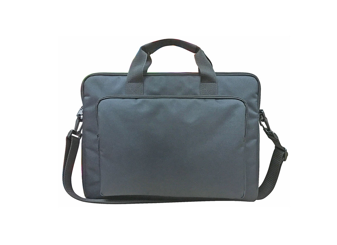 classic laptop bag in black for 15
