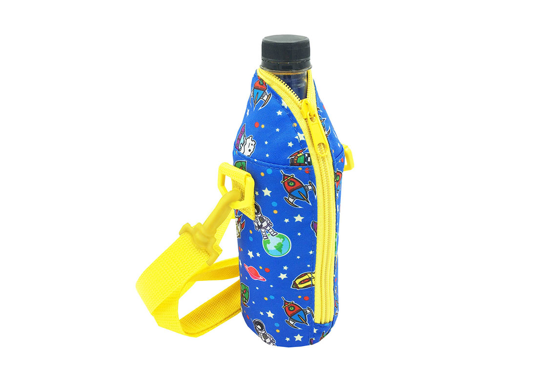 Children water bottle holder with spaceship print