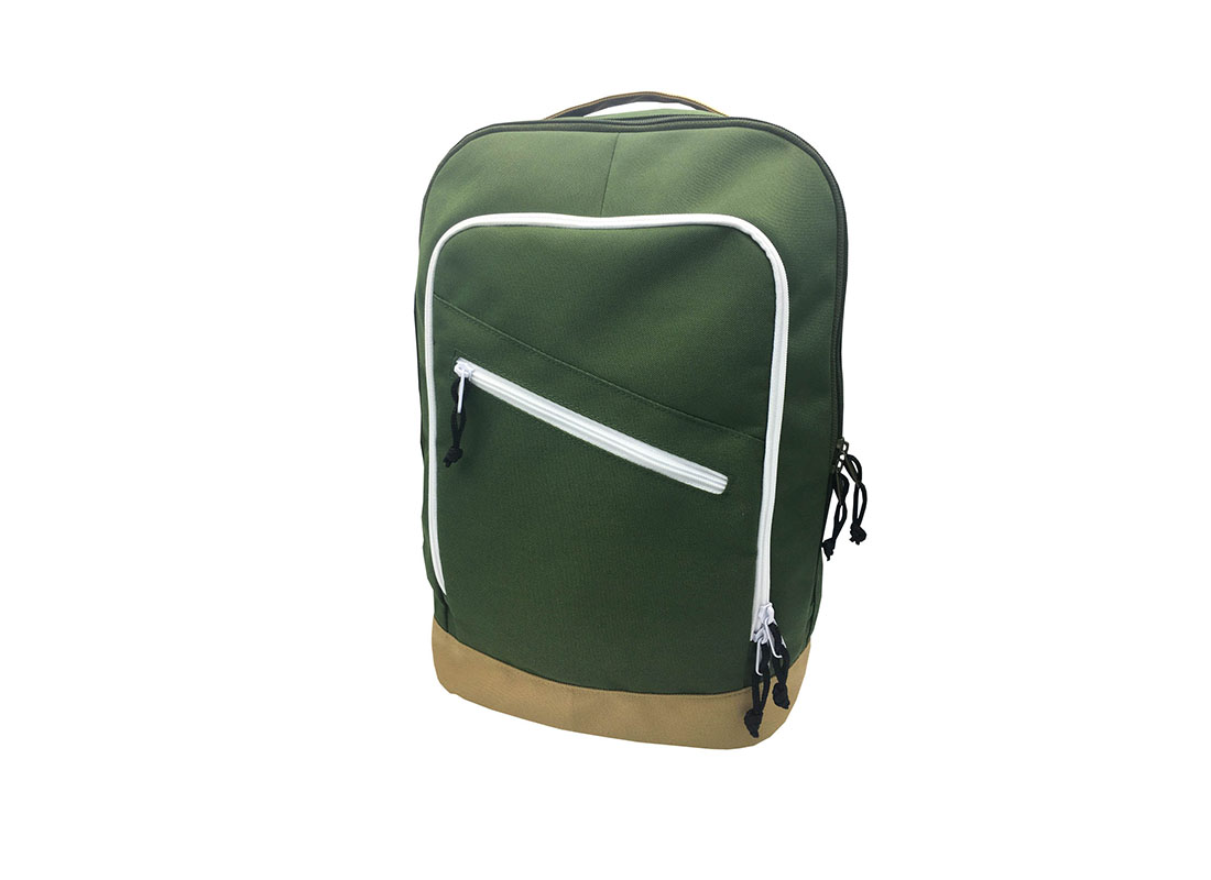 Sporty Backpack in Military Green