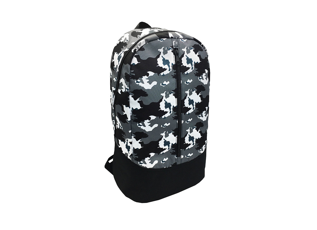 camo backpack L side